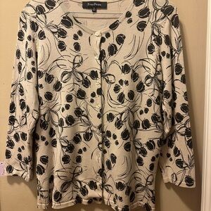 Like New Women's Evan Picone Button-down Blouse